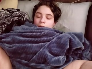 Sleepy PAWG gets her Pussy CREAM PIED thereafter a long night&excl; &ast;All my FULL length shows are on XVIDEOS RED&ast;